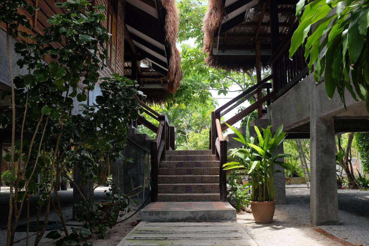 Panji Panji Tropical Wooden Home Pantai Cenang  Dış mekan fotoğraf