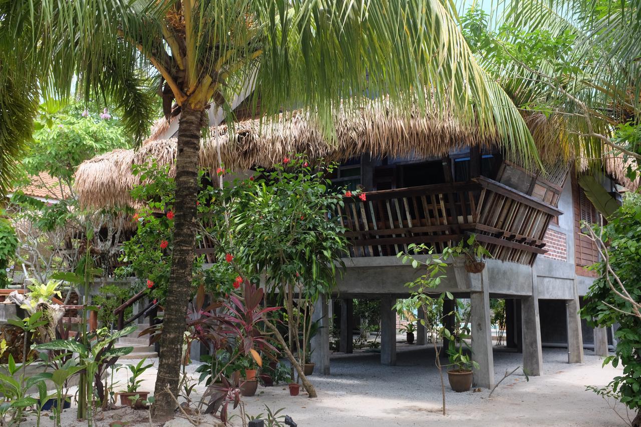 Panji Panji Tropical Wooden Home Pantai Cenang  Dış mekan fotoğraf