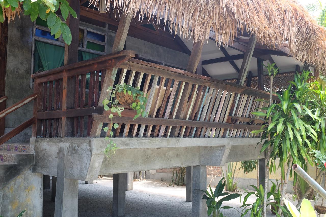 Panji Panji Tropical Wooden Home Pantai Cenang  Dış mekan fotoğraf